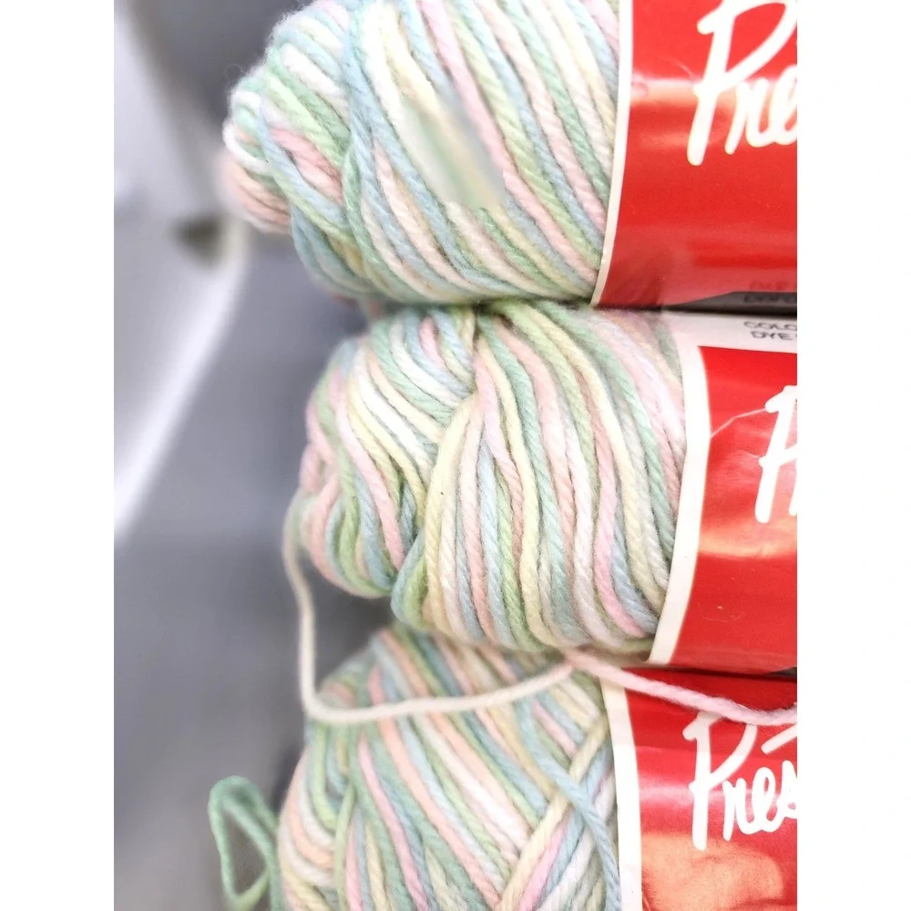 Vintage Prestige 100% Deluxe Acrylic Baby Rainbow Ombre Yarn 6 Skeins